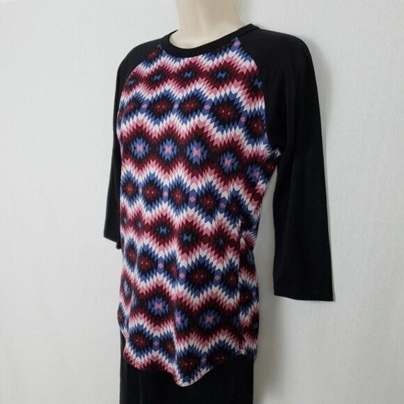 LuLaRoe Raglan Sleeve Pullover T-Shirt Multicolor - Picture 4 of 8